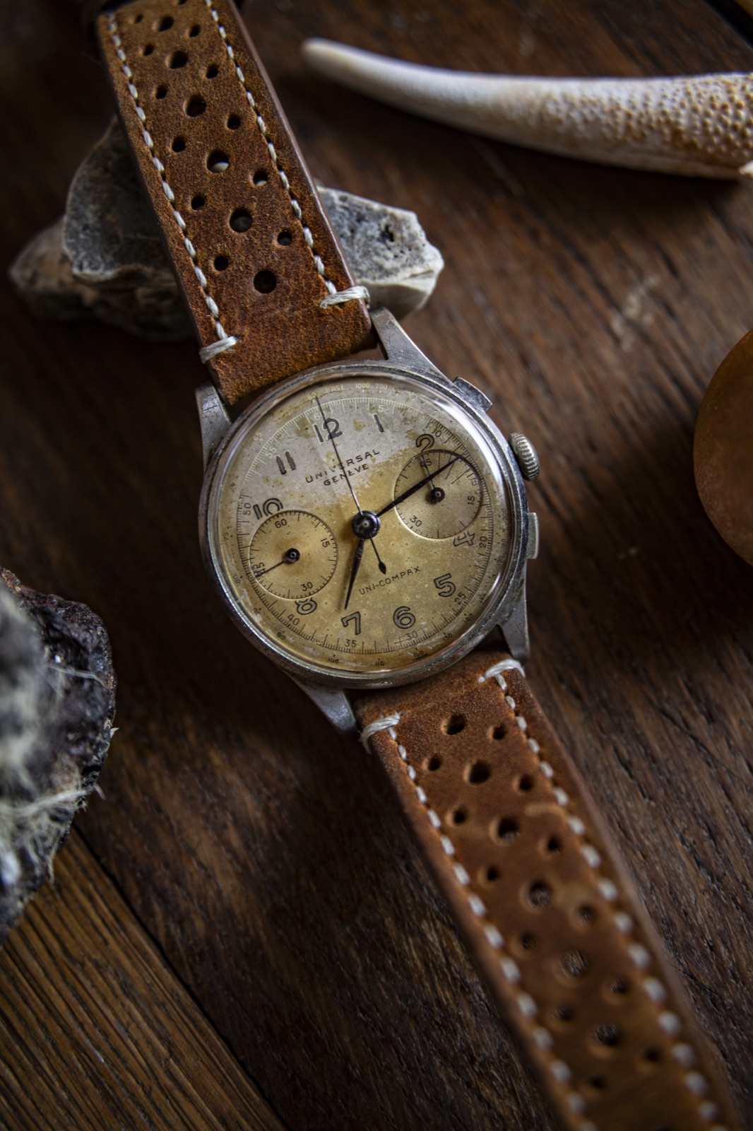 Chronographe Universal Genève Uni-Compax